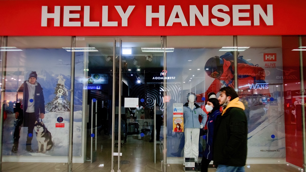 La chaqueta reversible para niños Helly Hansen que necesitas añadir a su armario esta primavera - Economía