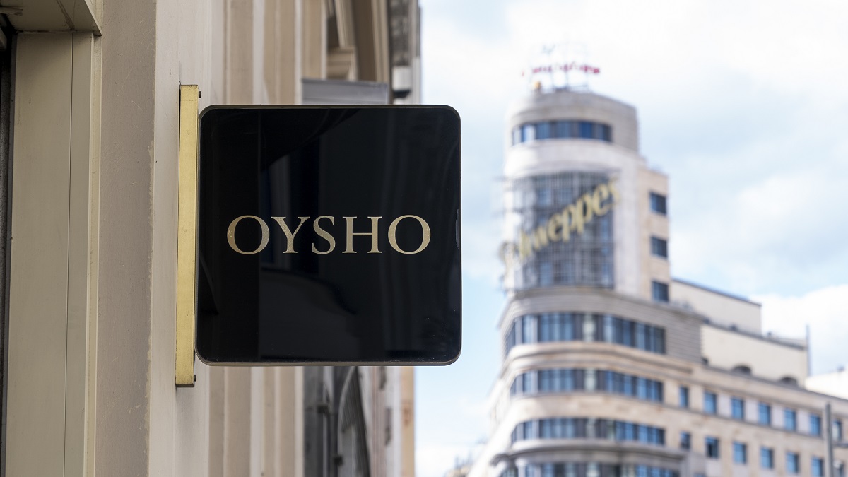 El vestido perfecto para las chicas altas está en Oysho