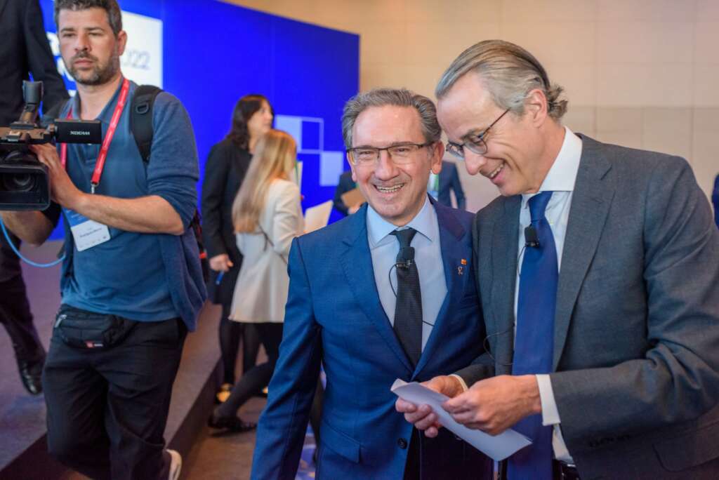 Jaume Giró, conseller d'Economia de la Generalitat de Catalunya, con Javier Faus en la reunión del Cercle de 2022. Imagen: Cercle d'Economia