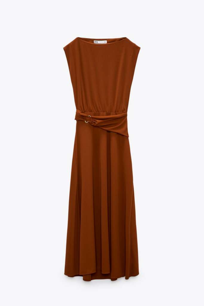 El vestido con toques retro de Zara ideal para tus eventos más importantes