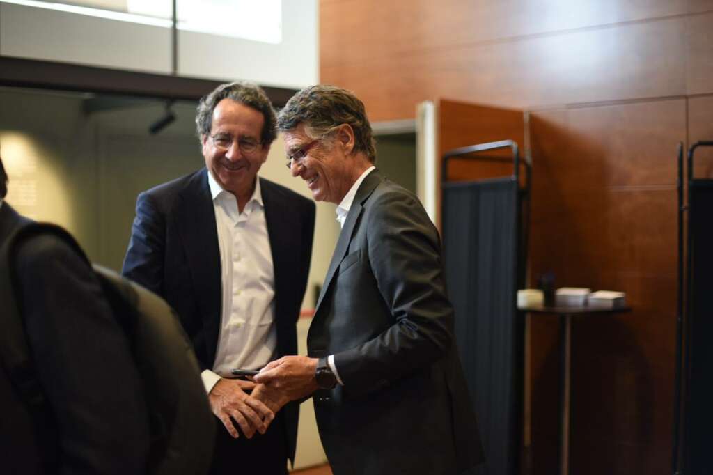 Jaume Guardiola con Alfonso Rodés tras votar en las elecciones del Cercle. Imagen: Cercle d'Economia