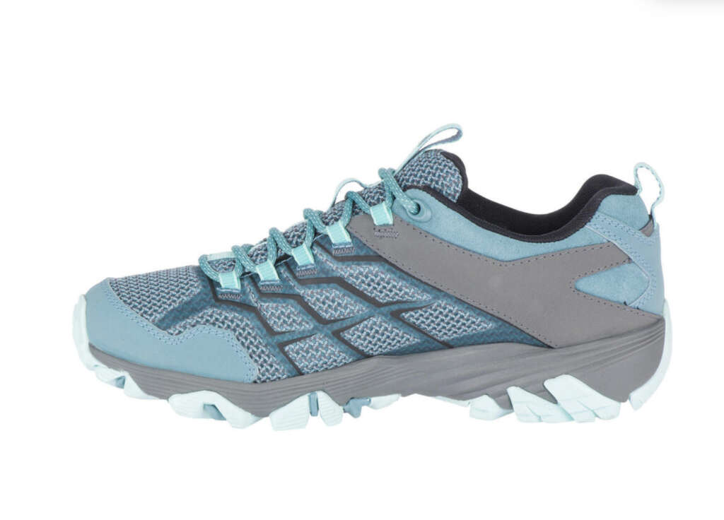 zapatillas montaña impermeables decathlon