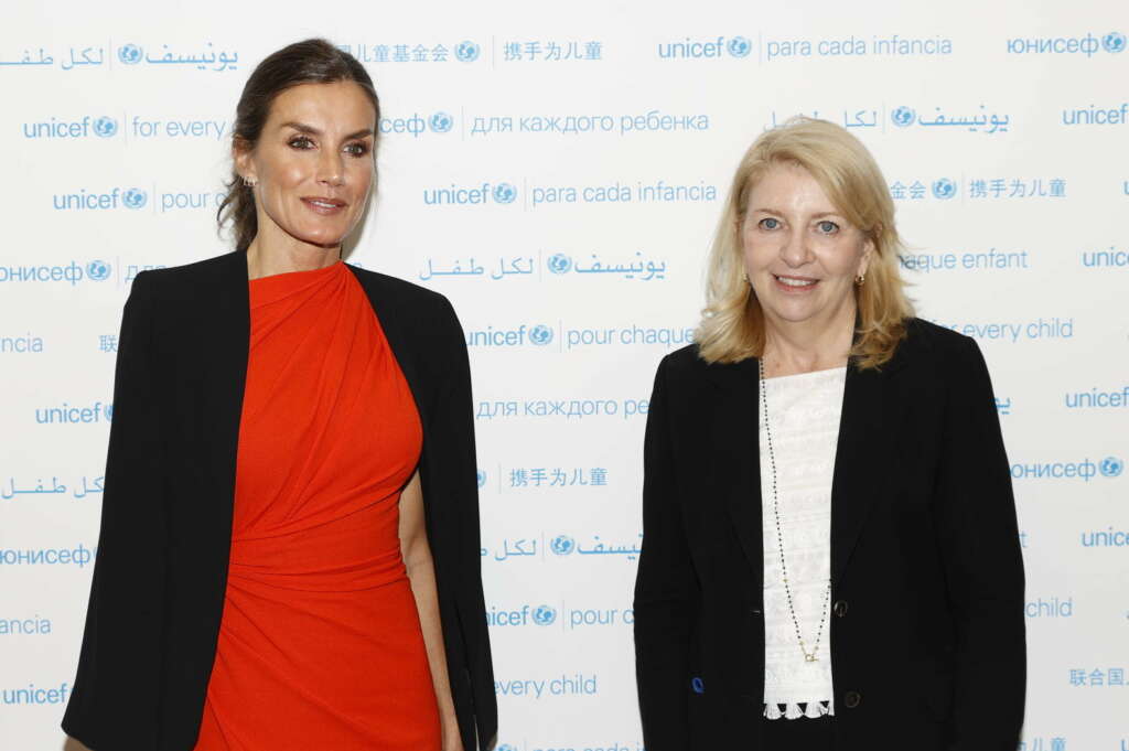 Letizia Ortiz Vestido Zara Rojo