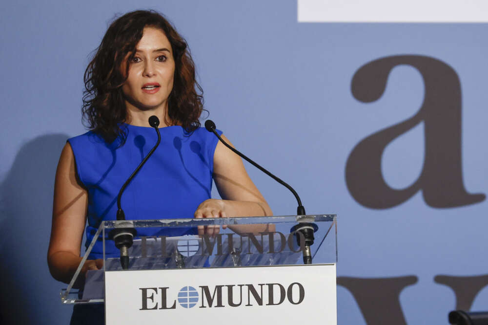 MADRID, 26/09/2022.- La presidenta de la Comunidad de Madrid, Isabel Díaz Ayuso, participa en un encuentro con el diario El Mundo, este lunes, en Madrid. EFE/ Sergio Pérez