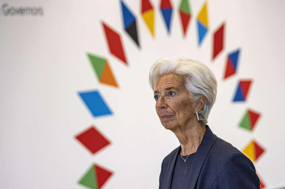 Prague (Czech Republic), 09/09/2022.- President of the European Central Bank Christine Lagarde arrives for the European Economic and Financial Affairs Ministerial Meeting in Prague, Czech Republic, 09 September 2022. (República Checa, Praga) EFE/EPA/MARTIN DIVISEK