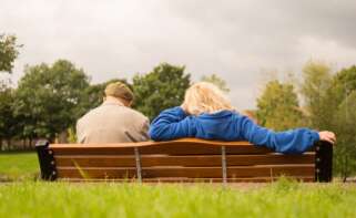 Una pareja de jubilados. Pixabay.