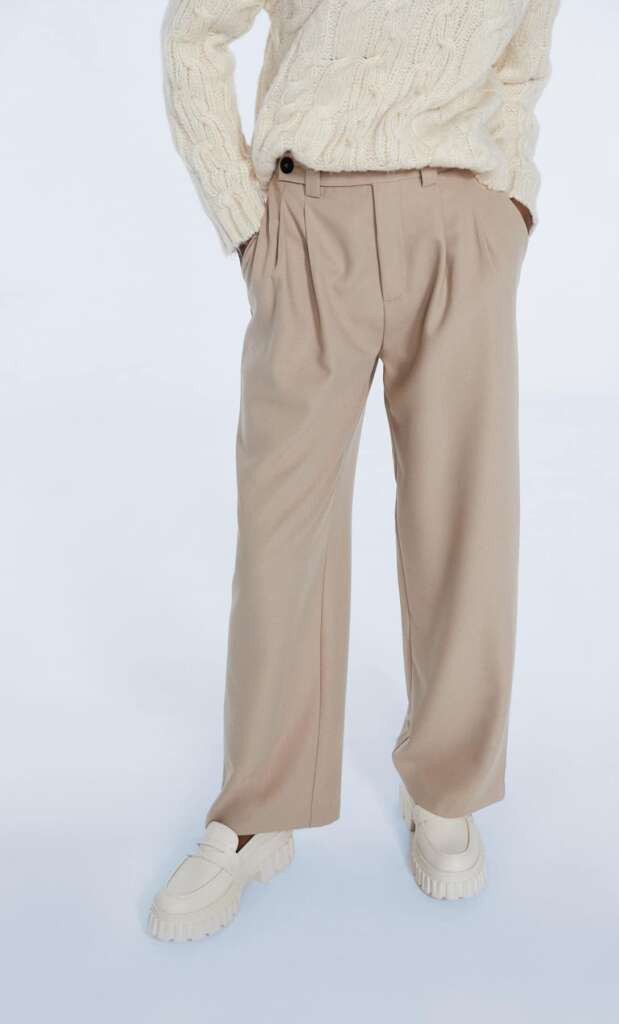 Pantalón de vestir Stradivarius