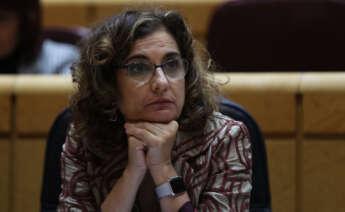 La ministra de Hacienda y portavoz del Gobierno, María Jesús Montero, en un pleno en el Senado. EFE/Kiko Huesca