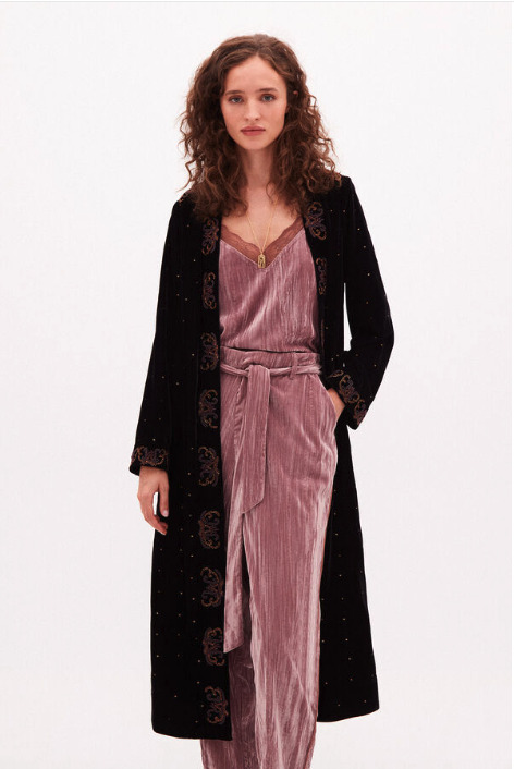kimono terciopelo cortefiel