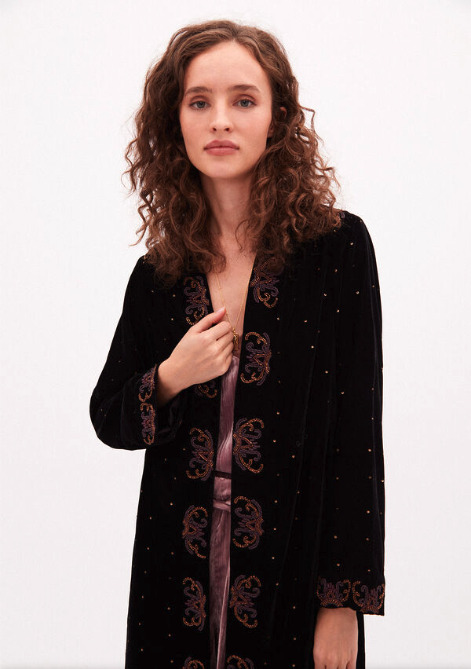 kimono terciopelo cortefiel