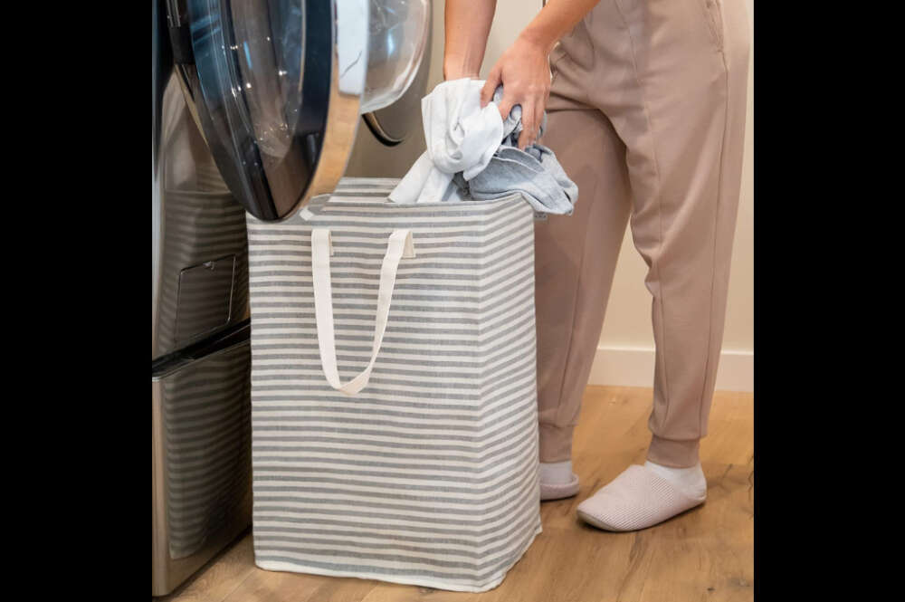 Los mejores cestos para guardar la ropa de la colada