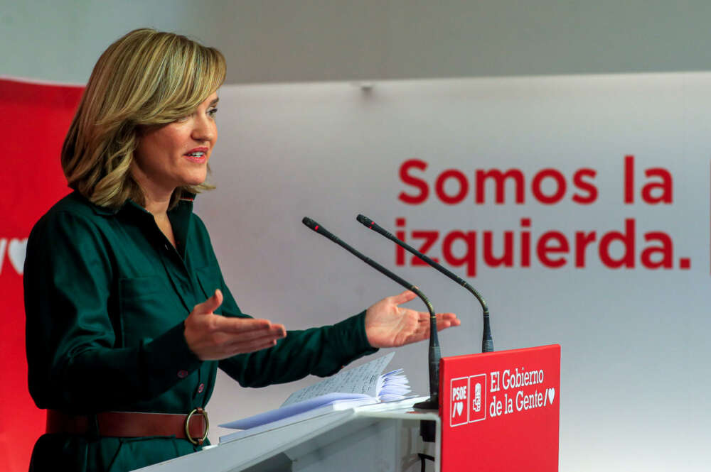 La portavoz del Comité Electoral del PSOE, Pilar Alegría, ofrece una rueda de prensa en la sede de su partido en Madrid este lunes. EFE/ Fernando Alvarado.