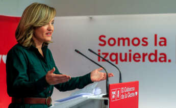La portavoz del Comité Electoral del PSOE, Pilar Alegría, ofrece una rueda de prensa en la sede de su partido en Madrid este lunes. EFE/ Fernando Alvarado.