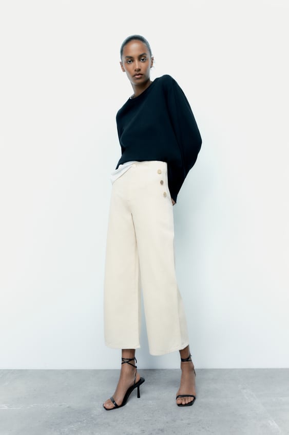 Jeans blancos wide leg cropped Zara
