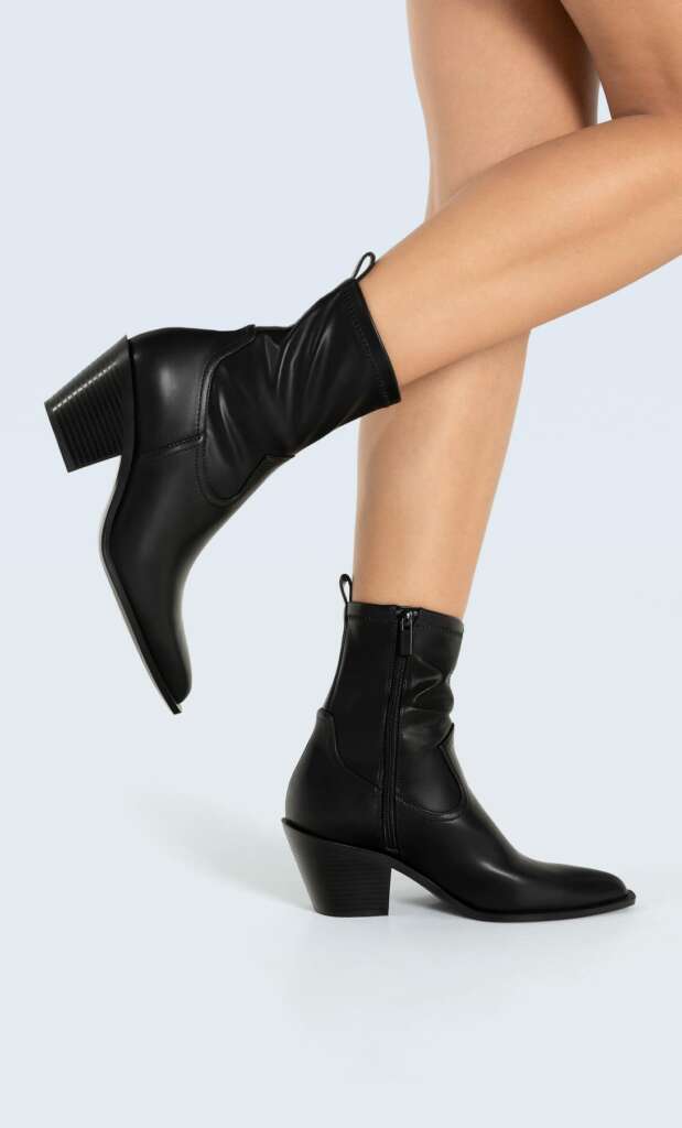 botas cowboy stradivarius