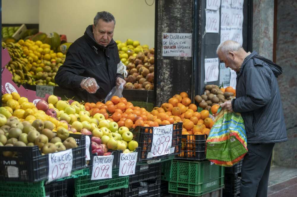 Una tienda de alimentación. Foto David Aguilar - EFE