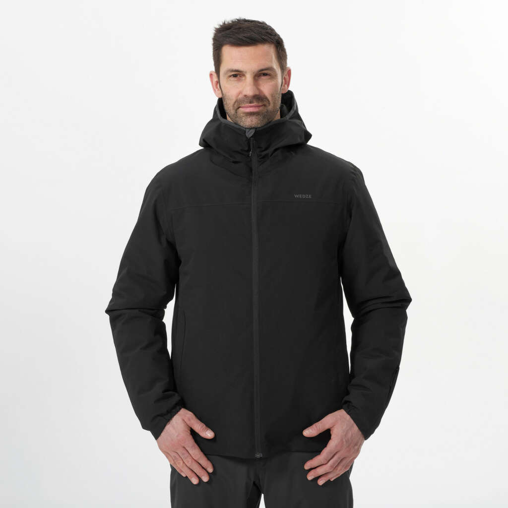 La chaqueta de Decathlon que de diario pero sirve incluso para ir a esquiar - Economía