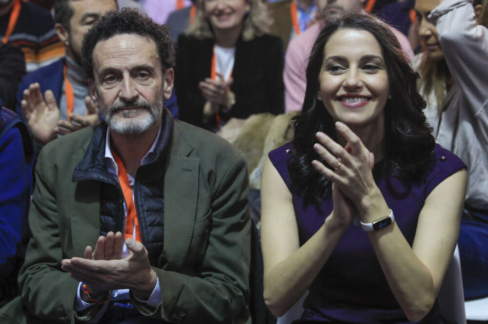 La exlíder de Ciudadanos (Cs), Inés Arrimadas, junto al portavoz adjunto de Ciudadanos en el Congreso, Edmundo Bal, durante la VI Asamblea del partido. EFE/Fernando Alvarado.