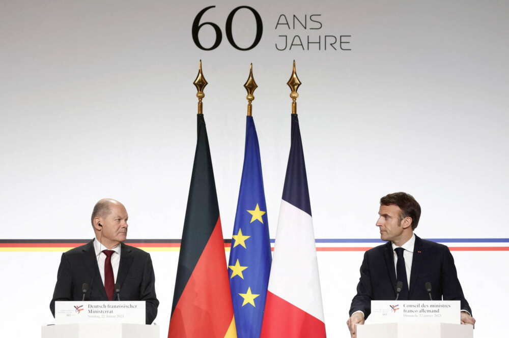 El presidente francés, Emmanuel Macron, y el canciller alemán, Olaf Scholz. EFE/EPA/BENOIT TESSIER / POOL MAXPPP OUT