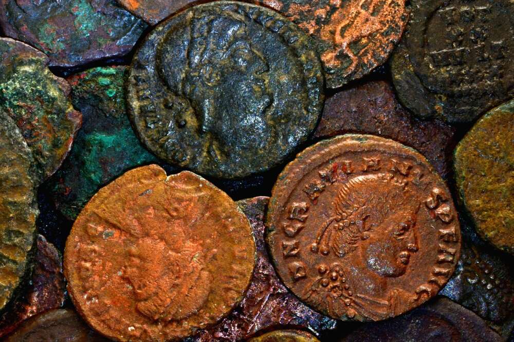 Monedas antiguas. Foto: Pixabay.