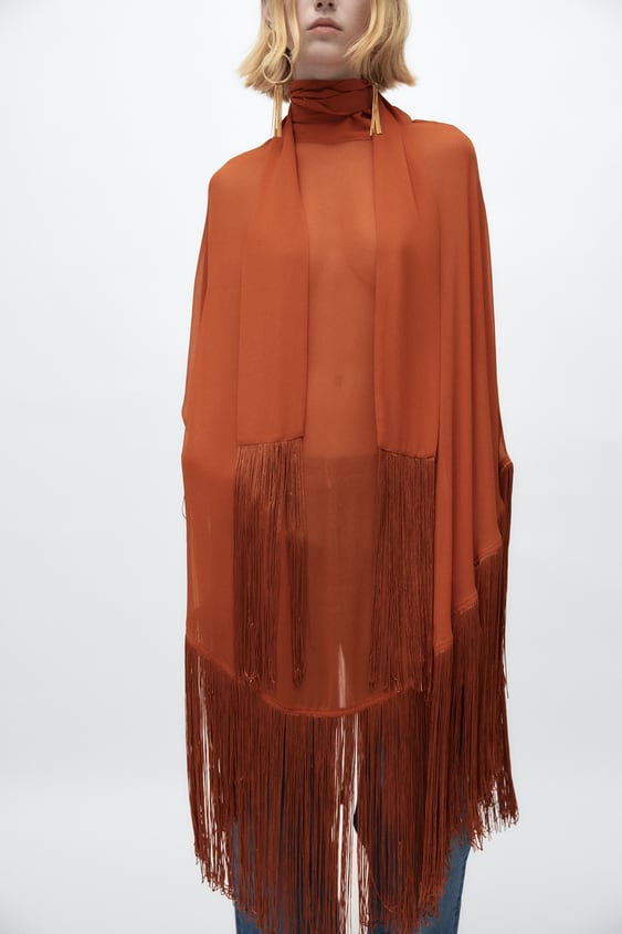 capa gasa flecos zara