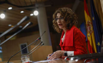 La ministra de Hacienda, María Jesús Montero, comparece para presentar los datos de cierre de ejecución presupuestaria de 2022 en Madrid. EFE/ Daniel González.