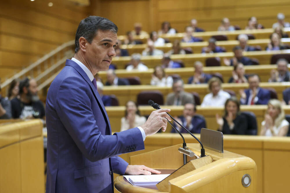 MADRID, 25/04/2023.- El presidente del Gobierno, Pedro Sánchez, en el pleno del Senado durante su comparecencia, la quinta monográfica de la legislatura, este martes en Madrid. EFE/ Kiko Huesca