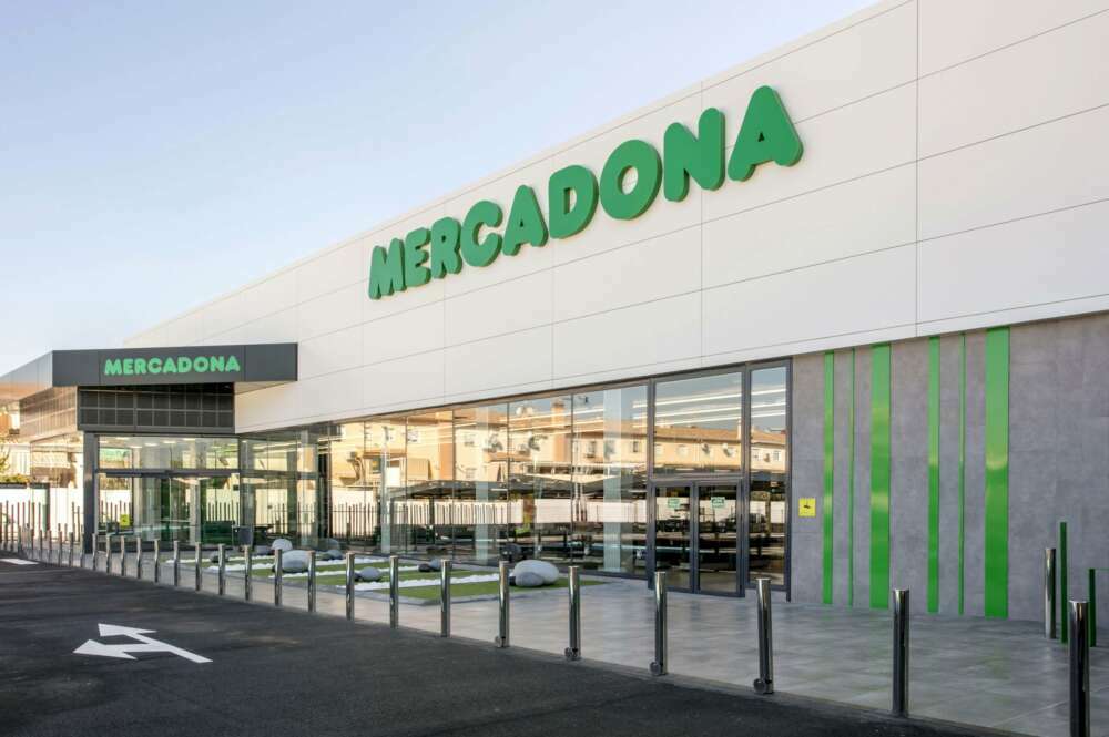 Fachada exterior de un establecimiento de Mercadona