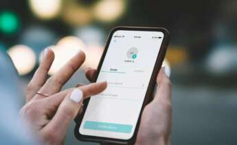Para usar Bizum solo se necesita una cuenta bancaria y un teléfono móvil autorizado para los envíos y recepciones de dinero. Foto: Pixabay.