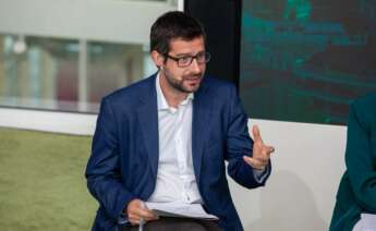 El concejal de ERC en el Ayuntamiento de Barcelona, Jordi Castellana, participa en el el debate de Economía Digital ‘Foro 28M. Un modelo económico para Barcelona’. Foto Juan Pedro Chuet-Missé.