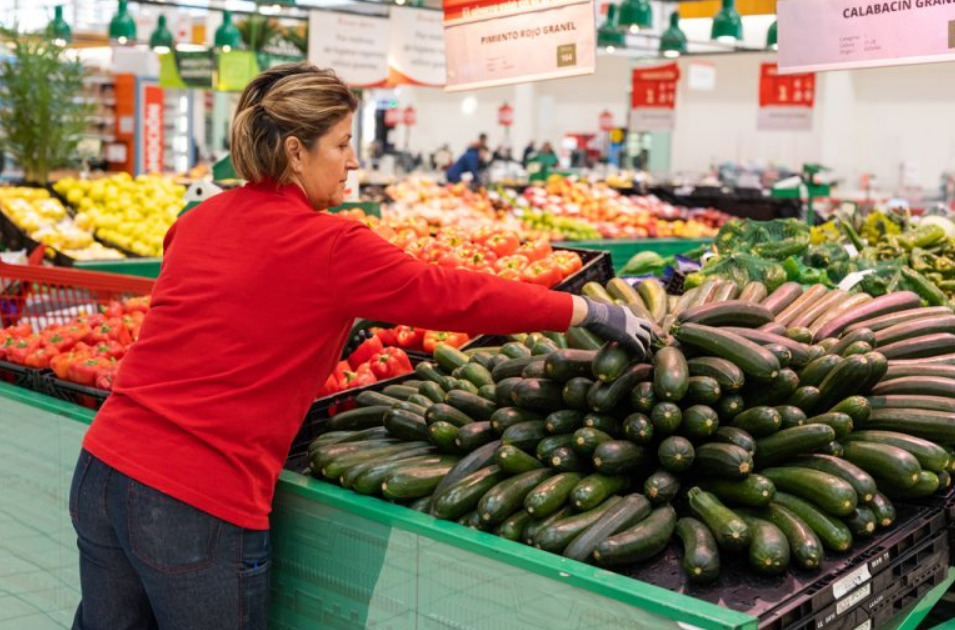 El buscador permite filtrar los resultados por posición, ubicación, horario y tipo de contrato. Foto: Alcampo.