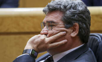 MADRID, 16/05/2023.- El ministro de Seguridad Social, José Luis Escrivá, en la sesión de control celebrada este martes en el pleno del Senado, en Madrid. EFE/ Kiko Huesca