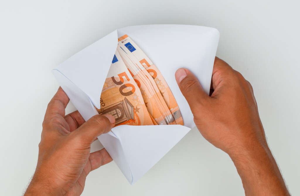 Salario en España