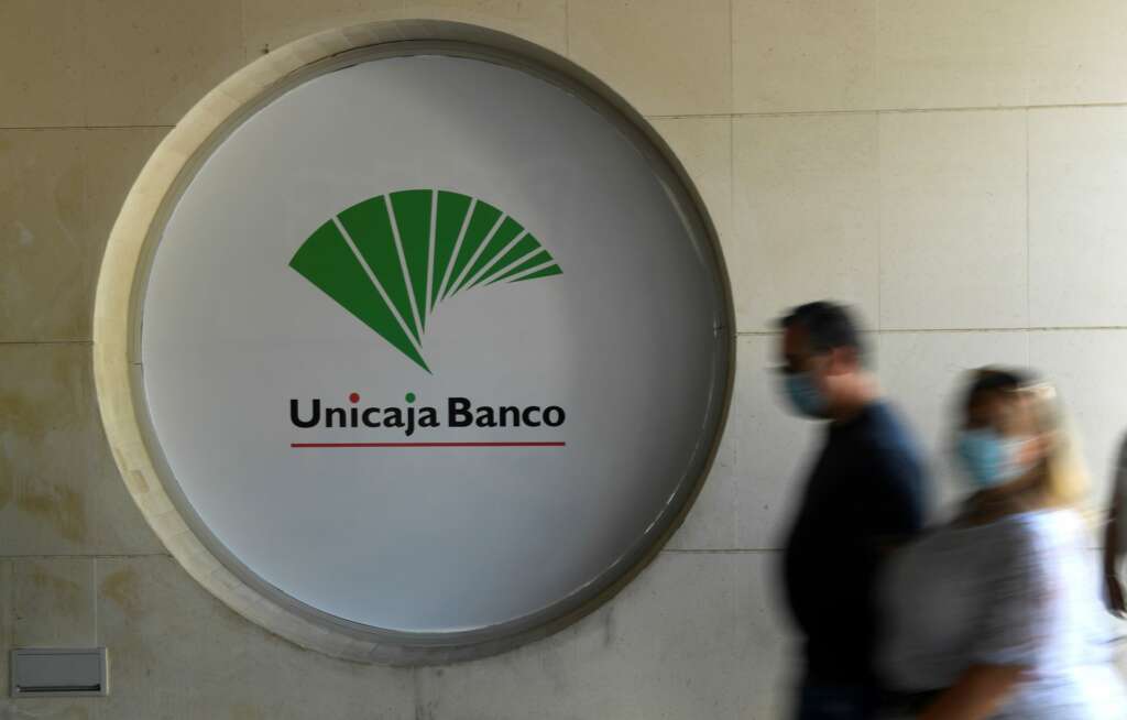 La plantilla de Unicaja acota la búsqueda del CEO: quieren a alguien de la casa Norges Bank