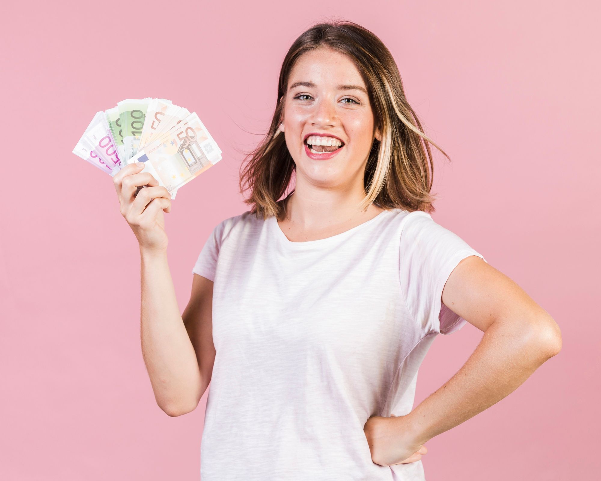 La entidad financiera lanza una promoción vinculada a uno de sus productos. Foto: Freepik.