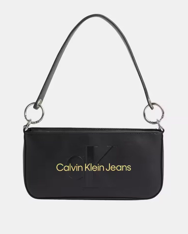 El Corte Ingl s rebaja el bolso b sico m s combinable de Calvin