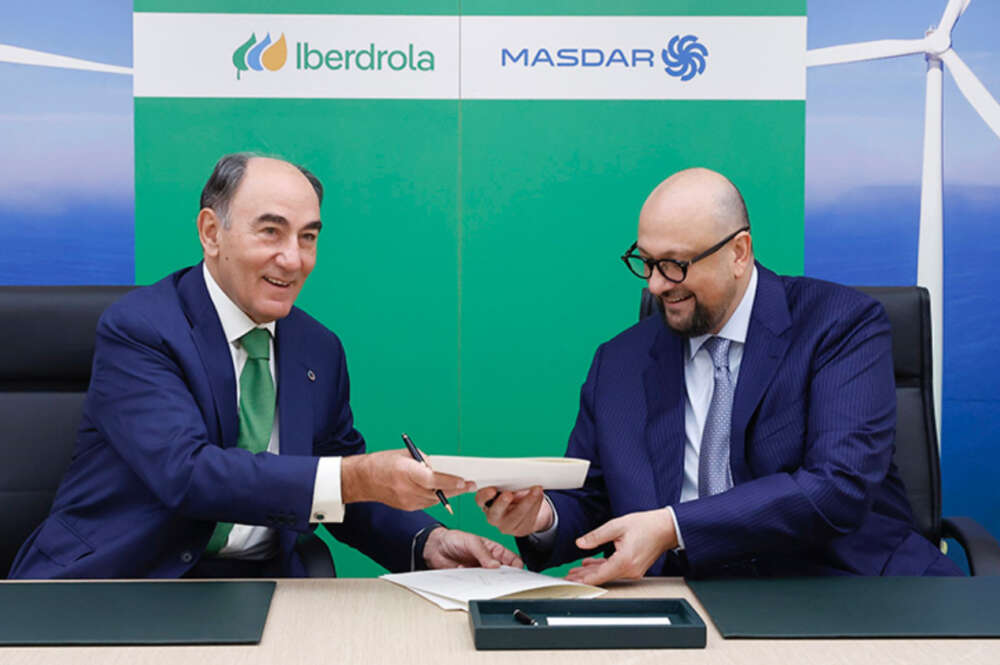 Firma del acuerdo. Foto: Iberdrola.