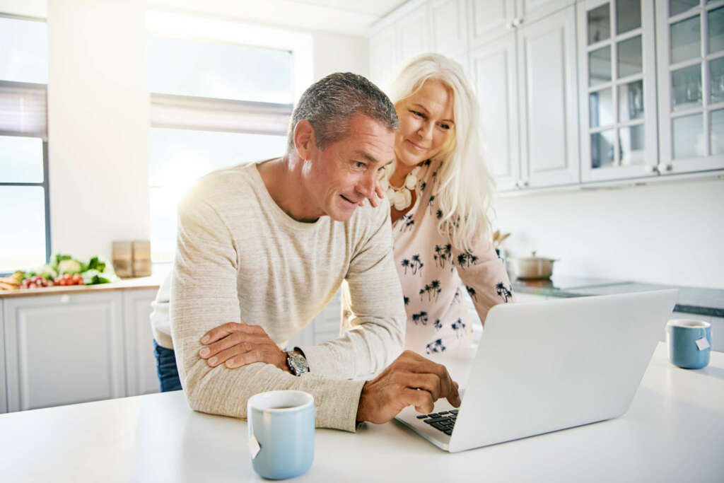 Conoce todas las novedades sobre los nuevos planes de pensiones de empleo en España. Foto: Envato