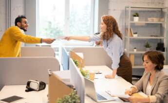 La empresa de juguetes ofrece emocionantes oportunidades de empleo en su oficina de Barcelona. Foto: Envato