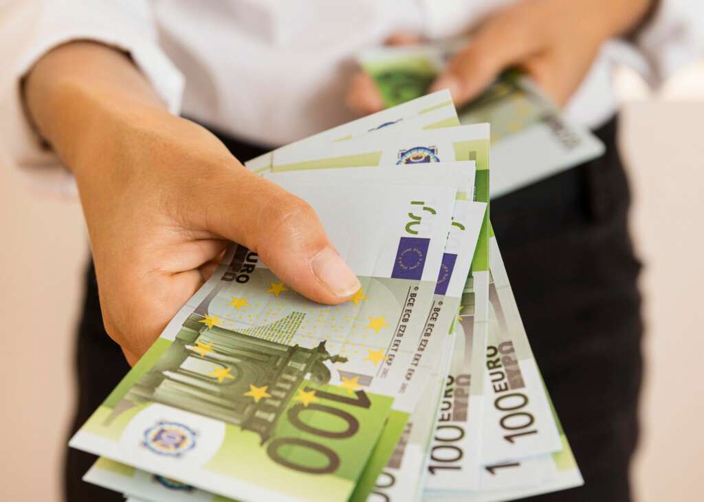Los pensionistas pueden cobrar más de 30 euros adicionales con la prestación. Foto: Freepik.