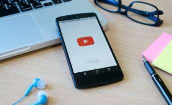 El plan de suscripción a Youtube Premium más barato vale 11,99 euros mensuales. Foto: Freepik,