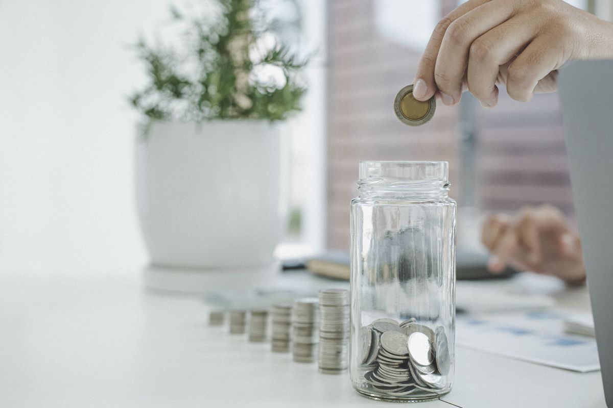 Dado que no se puede retirar el dinero hasta la fecha de vencimiento, el depósito, la rentabilidad suele ser más elevada. Foto: Canva.