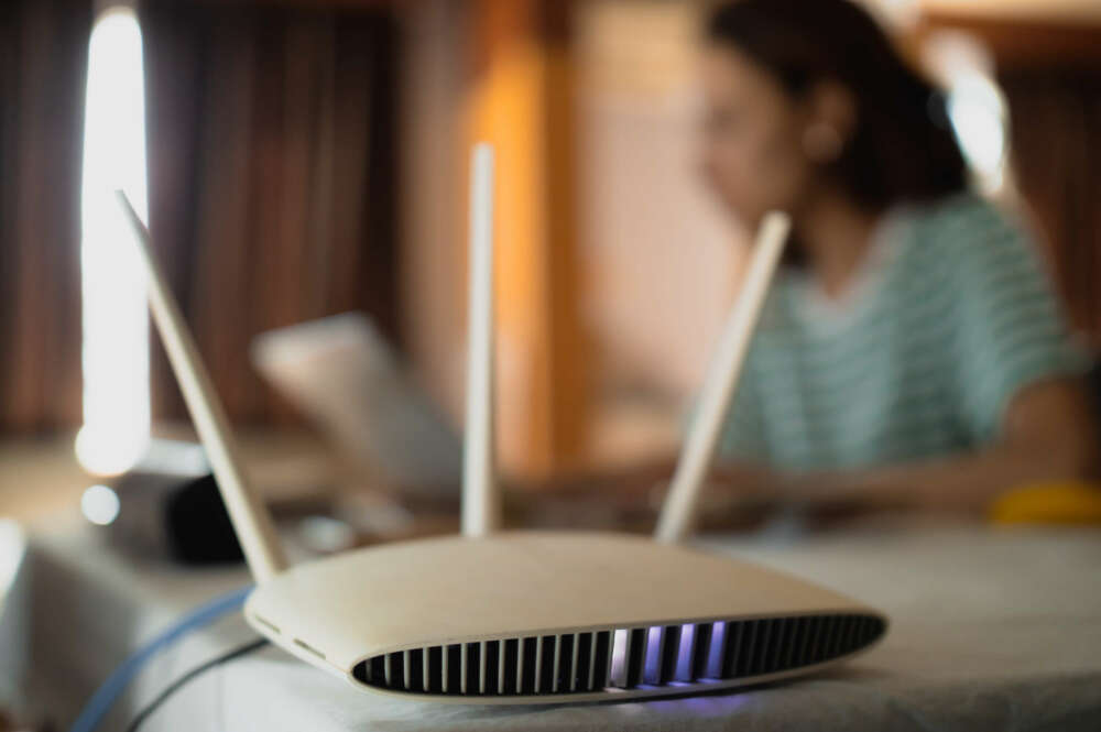los expertos de la compañía han diseñado un router de vanguardia que ofrece conectividad WiFi 6. Foto: Envato