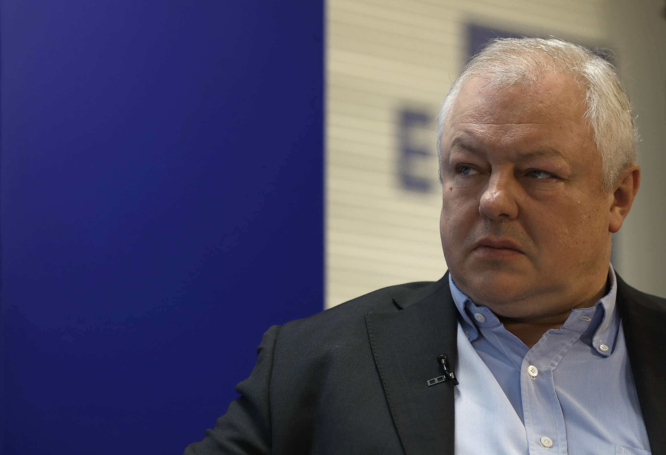 GRA036. MADRID, 11/11/2016.- El director de FEDEA, Ángel de la Fuente (d), durante su participación en el Fórum de Economía que bajo el título "Sostenibilidad del sistema de pensiones" se ha celebrado esta mañana en la sede de la Agencia Efe, en Madrid. EFE/Javier Lizón