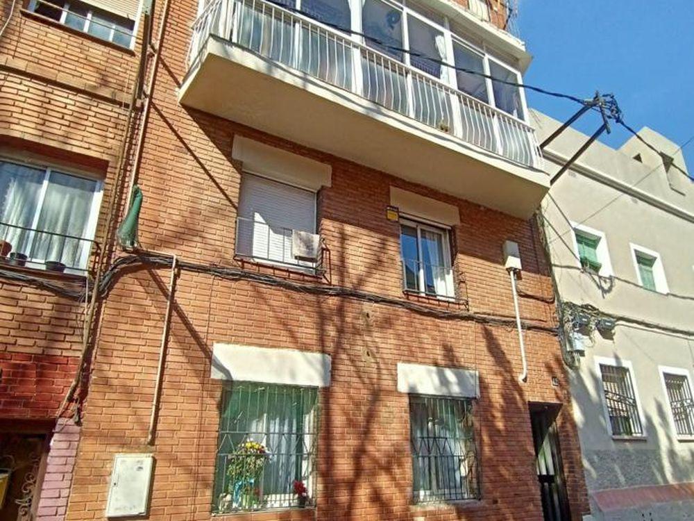 El precio del inmueble en Santa Coloma de Gramanet supera los 60.000 euros. Foto: Sareb.