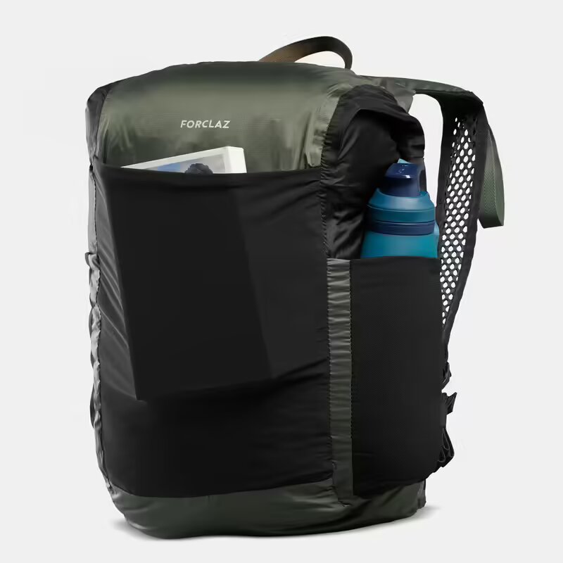 La mochila plegable de montaña y trekking. 