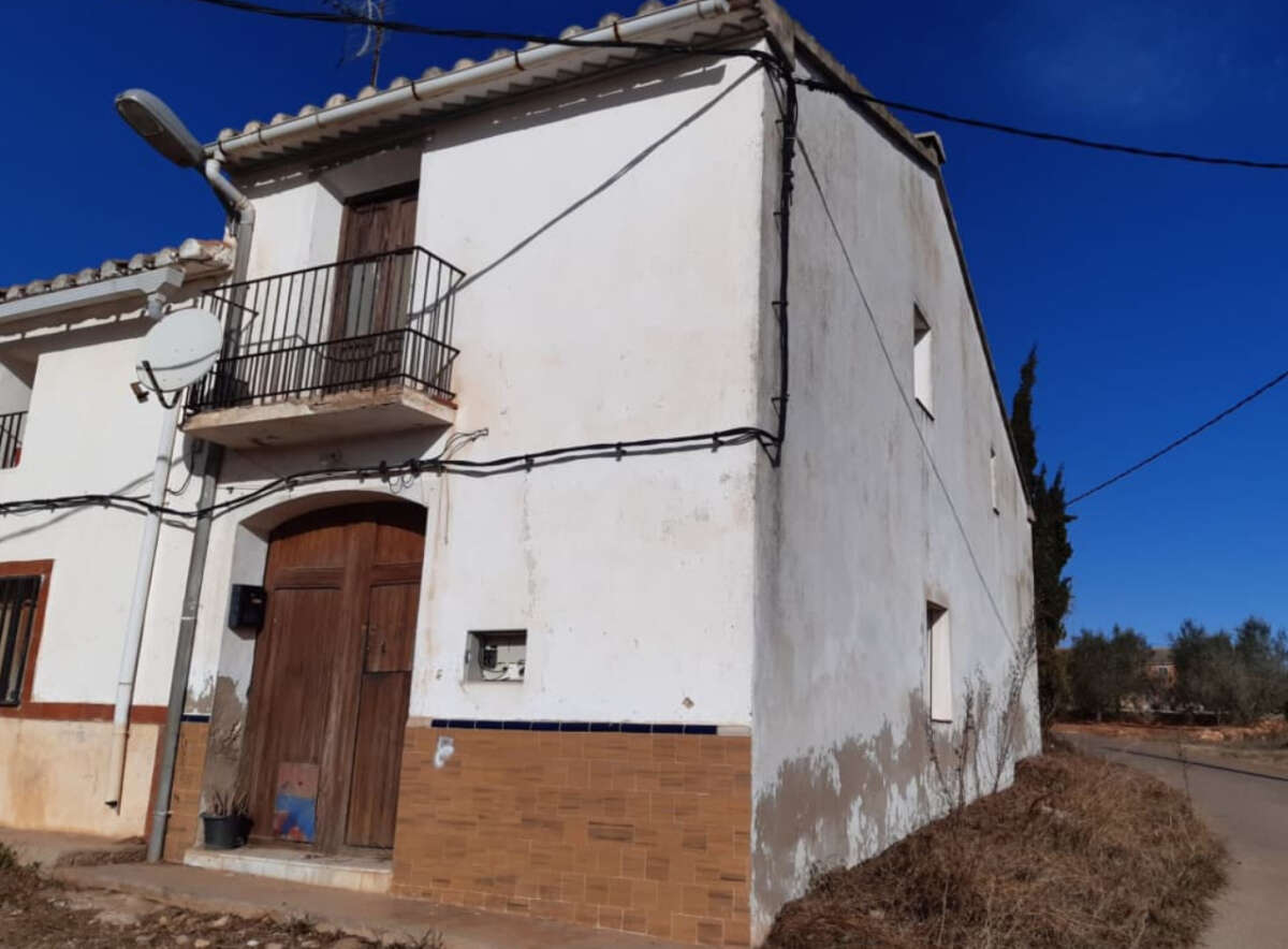 El chalet de Vall de Alba cuenta con cuatro dormitorios. Foto: Haya Inmobiliaria.
