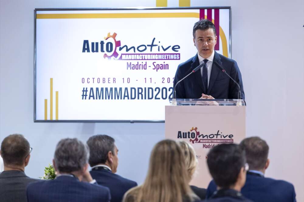 El Ministro de Industria, Comercio y Turismo en funciones, Héctor Gómez, en su intervención durante la inauguración del 'Automotive Meetings Madrid'