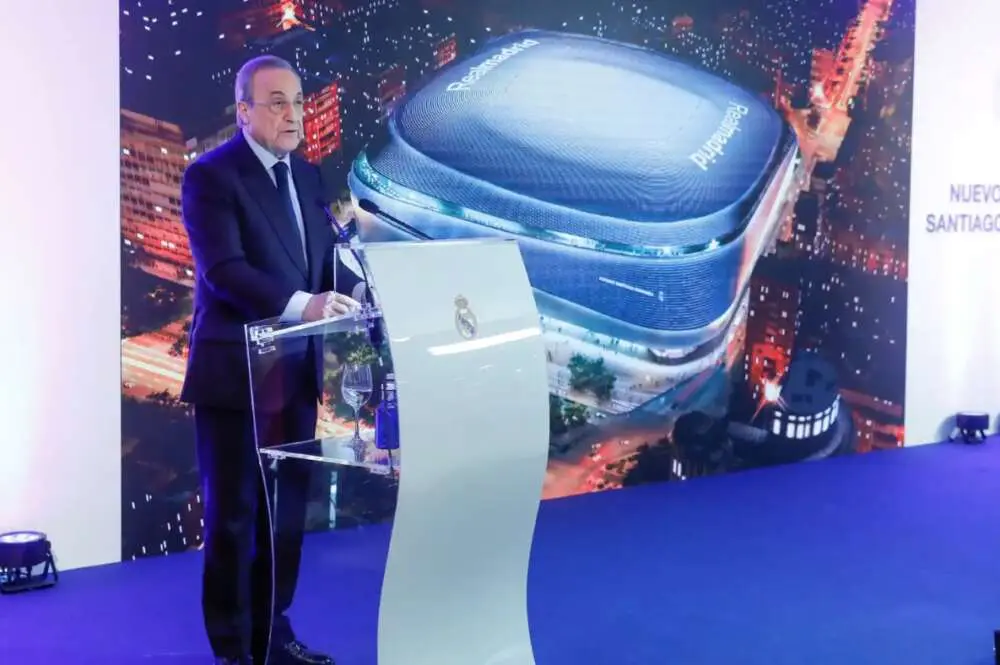 Florentino Pérez, presidente del Real Madrid, presentando el nuevo Santiago Bernabéu