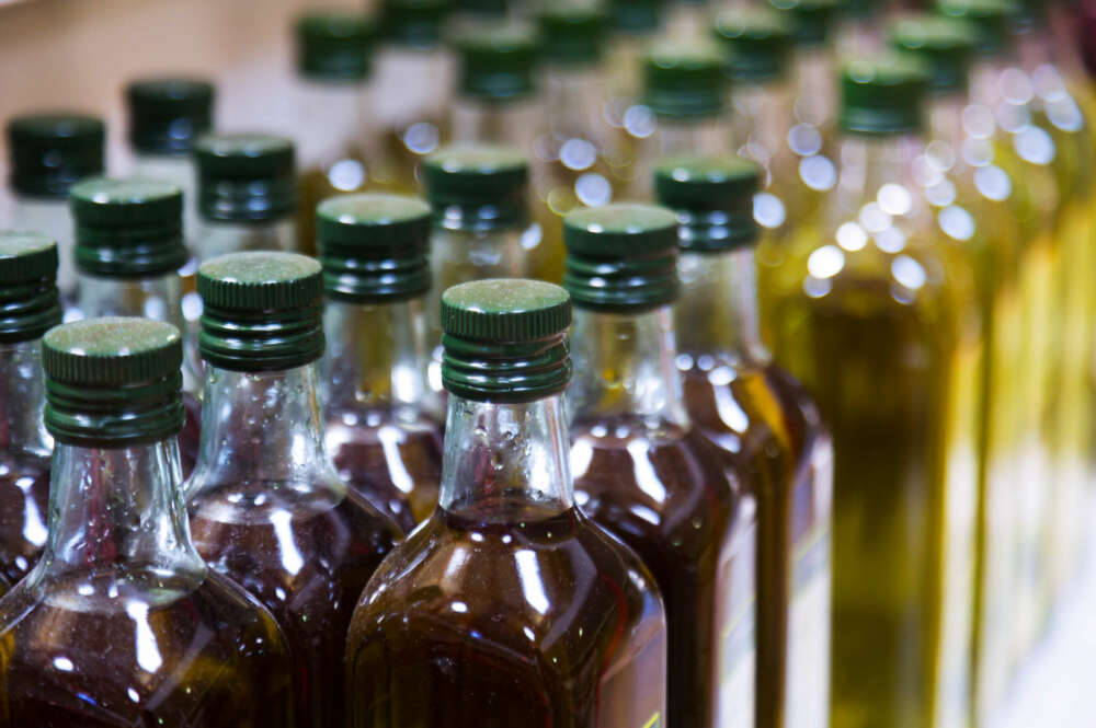 El aceite de oliva es el nuevo oro líquido. Imagen: Freepik.